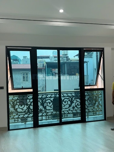 Chính chủ bán nhà xây mới tại ngõ 67 phố Đồng Cổ. Phường Tây Hồ