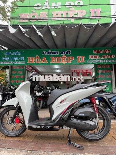 Honda SH 160 ABS 2024 4000km xám xi măng