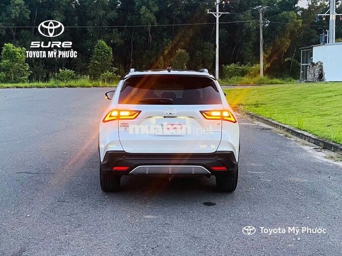 Toyota Yaris Cross 2023 Trắng 24.000 km