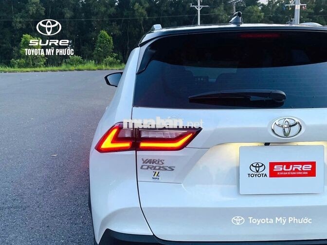 Toyota Yaris Cross 2023 Trắng 24.000 km