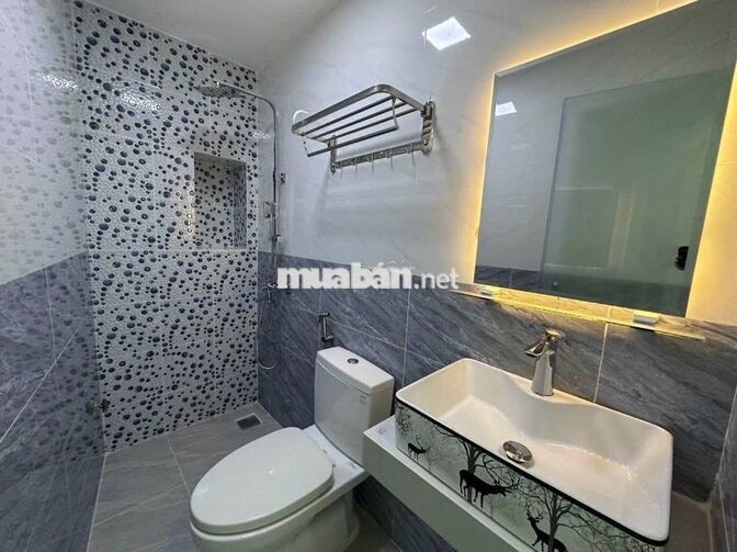 Cần cho thuê nhà HXH 247/5A Huỳnh Văn Bánh P.11 Q.Phú Nhuận 