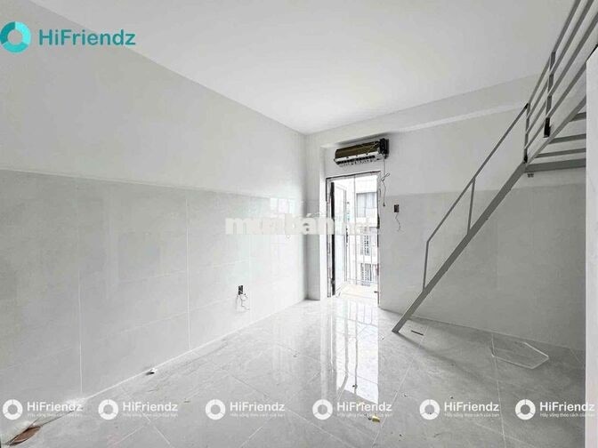 CHO THUÊ PHÒNG RỘNG CÓ GÁC ĐI BỘ QUA ĐẠI HỌC VĂN LANG CS3, EMART PVT