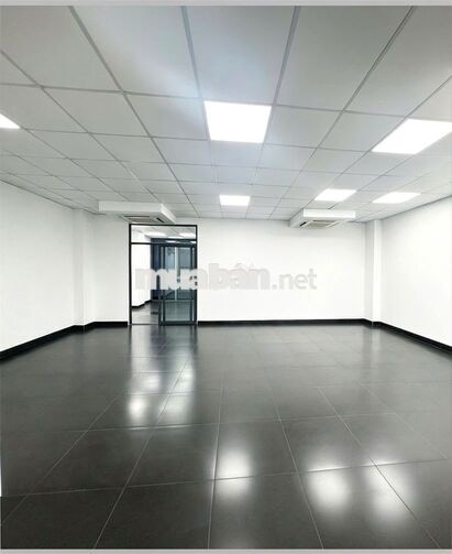 TOÀ NHÀ ỐP KÍNH QUẬN 3, 413C Lê Văn Sỹ, DTSD 500m2