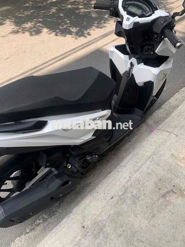Honda Vario 150 2018 màu trắng