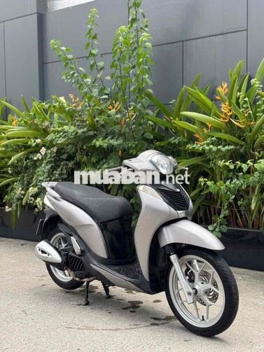 Honda SH Mode 2017 màu Bạc