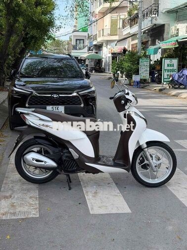 Honda SH Mode 2016 màu trắng