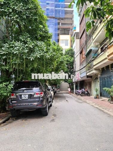 Nhà ngõ 18 phố Mạc Thái Tổ - 50M x 6 tầng - Thông sàn - Thang Máy