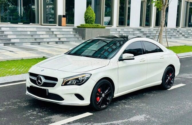 Mercedes CLA200 Facelift sản xuất 2016