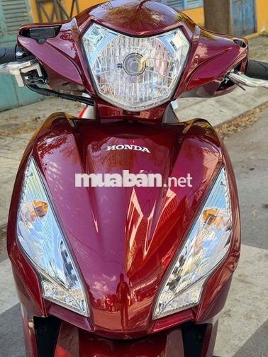 Honda Vision 2018 màu Đỏ