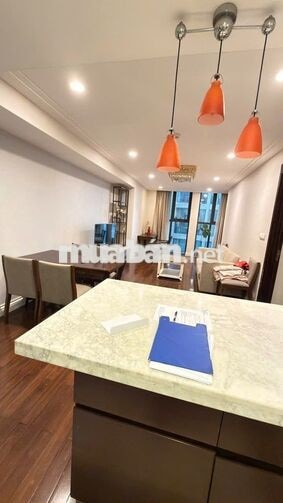 Cho thuê chung cư Hoàng Thành - Vincom Bà Triệu -77m2-2 ngủ