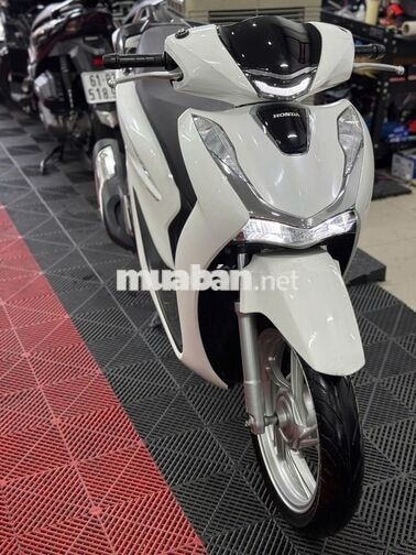 Honda SH160i 2023 CBS màu trắng