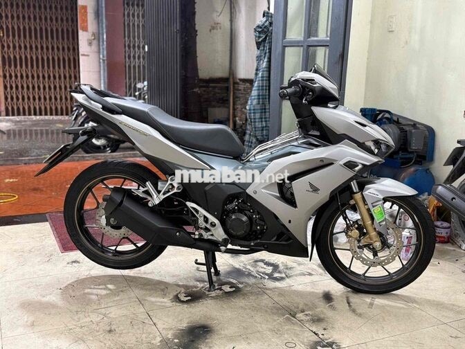 Winner X V3 2023 19.000km Bạc Đen bstp 9chủ