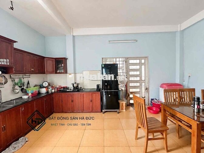 Nhà 3 lầu 5x16 góc 2 mặt tiền hẻm lớn gần UBND Quận 12