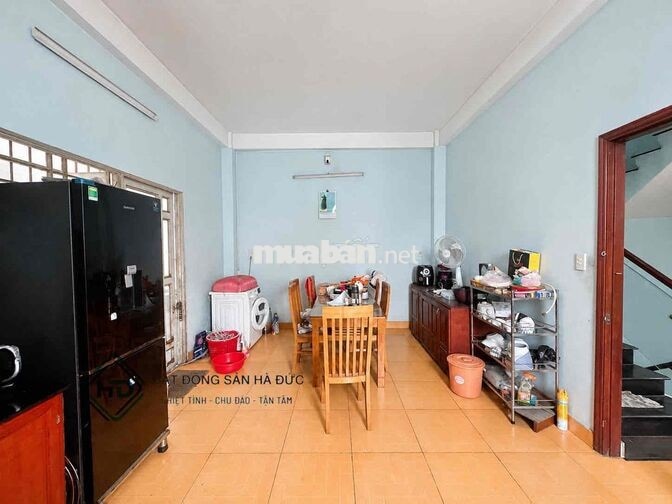 Nhà 3 lầu 5x16 góc 2 mặt tiền hẻm lớn gần UBND Quận 12