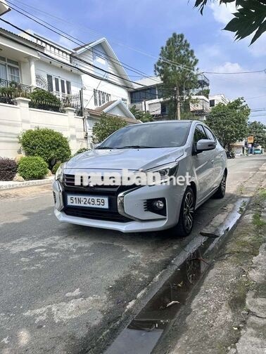 Mitsubishi Attrage 2021 Premium Trắng
