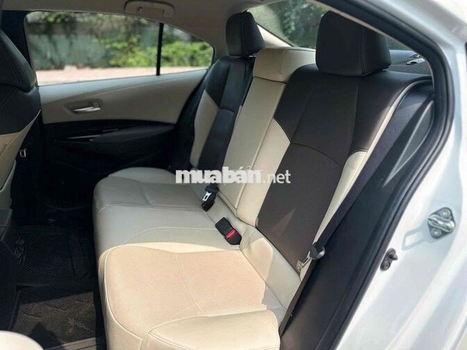 TOYOTA COROLLA ALTIS 2025 1.8V HỖ TRỢ VAY 70%