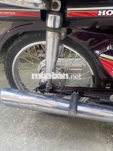 Honda Dream II màu Nho