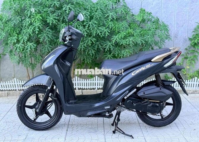Kymco Candy 50 2023 màu Đen