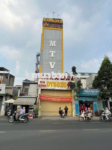 TÒA NHÀ HẦM 9 TẦNG 18 PHÒNG - FULL NỘI THẤT KARAOKE - PCCC ĐẦY ĐỦ
