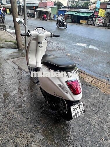 Piaggio Vespa Sprint 125 2018 màu trắng chính chủ