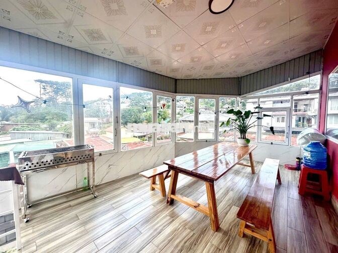 CHO THUÊ HOMESTAY KINH DOANH 5 PHÒNG NGỦ NGAY HỒ XUÂN HƯƠNG