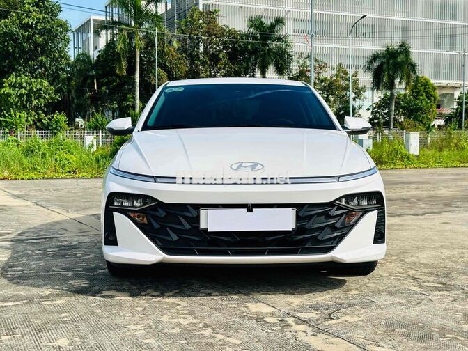 Hyundai Accent 2025 Đặc Biệt Trắng Hỗ Trợ Góp