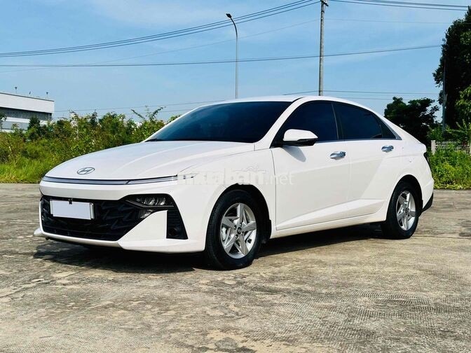 Hyundai Accent 2025 Đặc Biệt Trắng Hỗ Trợ Góp