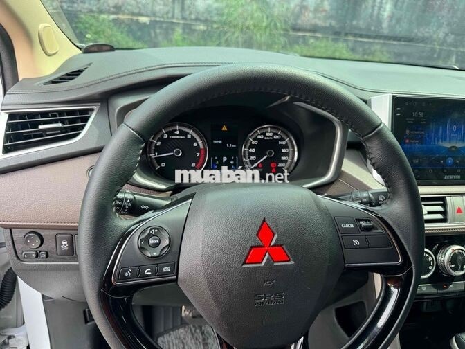Mitsubishi Xpander Cross 2021 62658 km Trắng