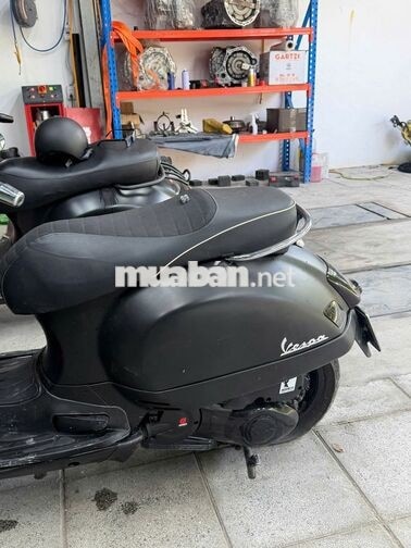 Piaggio GTS 125 3V ie 2014 đen nhám