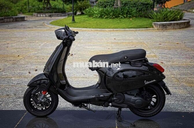 Piaggio Sprint 2015 màu đen