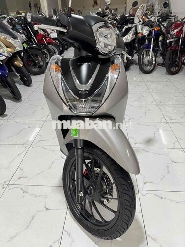 HONDA SH MODE MÀU BẠC