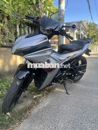 Yamaha Exciter 155 VVA màu Bạc đen