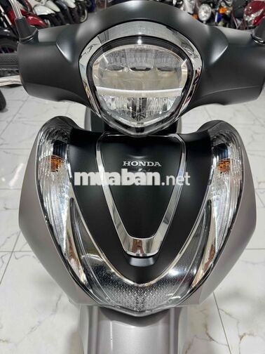 HONDA SH MODE MÀU BẠC