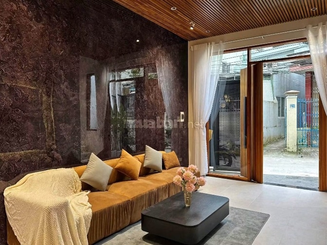 Bán nhà 3 tầng điện biên phủ. Chính chủ