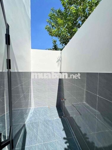 Nhà Mới Xây 5,5 x 17,5m Full Thổ Cư  2PN 2WC Sổ Hồng Riêng Giá Rẻ