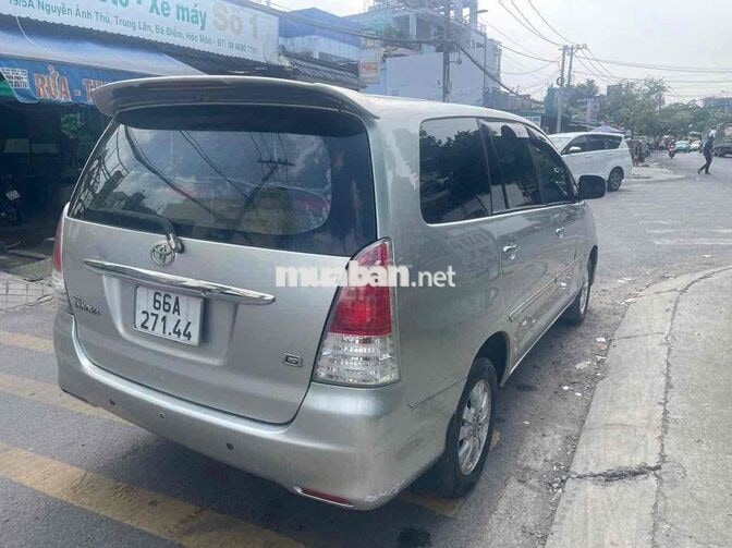 Toyota Innova 2009 G 7 chỗ Bạc