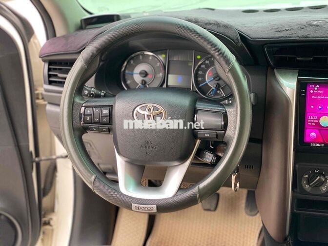 Toyota Fortuner 2019 2.4G MT Trắng 77000km