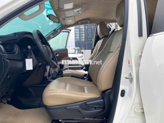 Toyota Fortuner 2019 2.4G MT Trắng 77000km