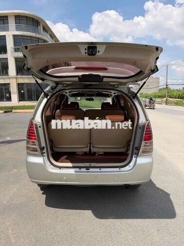 Toyota Innova 2007 2.0G Số sàn 8 chỗ Ghi-bạc