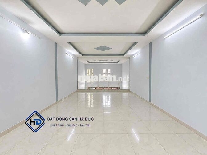 Nhà đúc lửng 5x21 mặt tiền nhánh cách Lê Văn Khương 50m