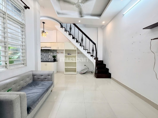 Hẻm Nguyễn Phúc Chu căn 1 trệt 2 lầu, 3 phòng ngủ giá 14tr/tháng