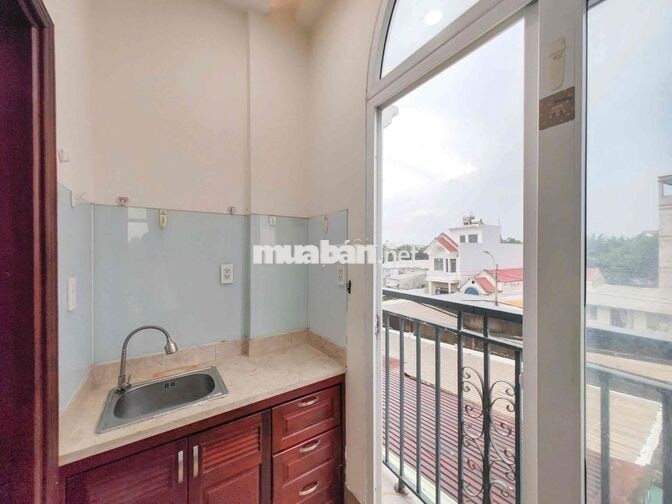 Studio ban công siêu đẹp, view thoáng mát đường Phạm Hùng - Giá rẻ