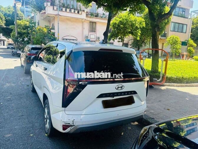 Hyundai Stargazer 2025 Tiêu chuẩn Trắng