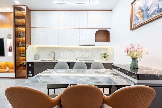 306 ✨ 🏡 CHO THUÊ NHÀ MẶT TIỀN 3 TẦNG