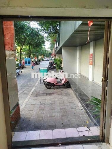 Chính chủ cho thuê mặt bằng kinh doanh 45m2 phố Giảng Võ