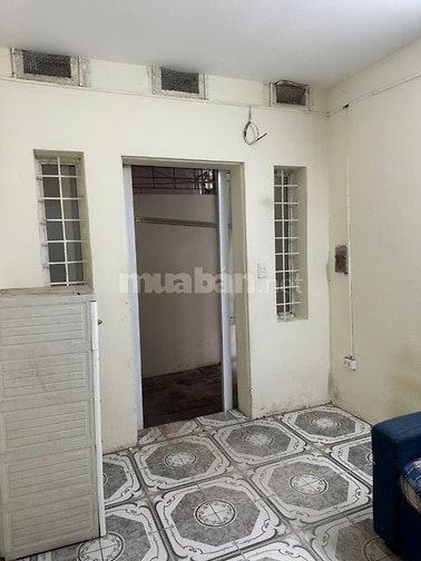 Chính chủ cho thuê nhà riêng, DT 32 m2, ngõ 385 Đội Cấn, Ba Đình