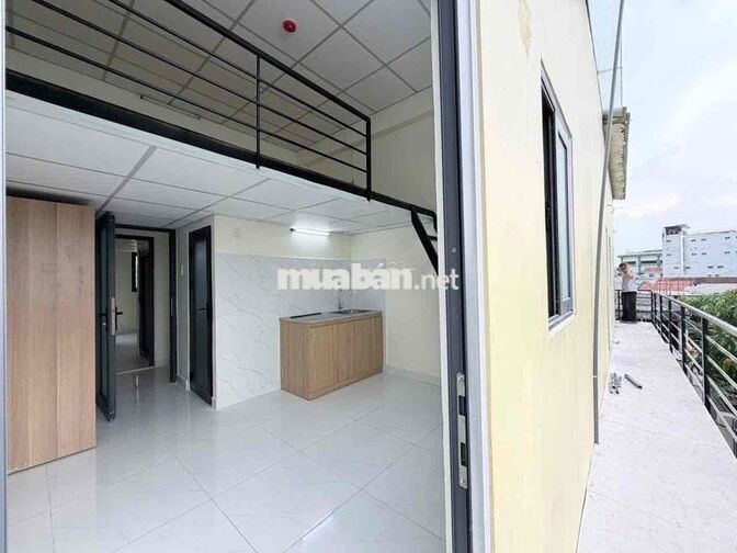 Deal sập sàn - tặng 500k - Sát bên NTTU - nhà mới gác ban công thoáng