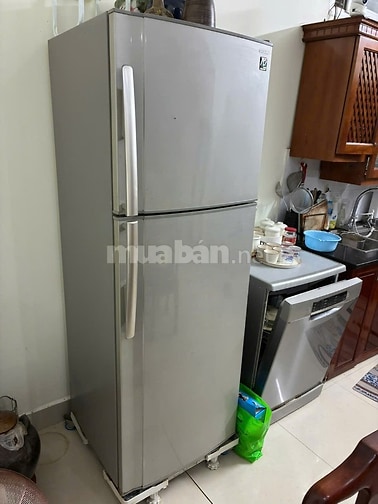 Thanh lý tủ lạnh Sharp 340 lit