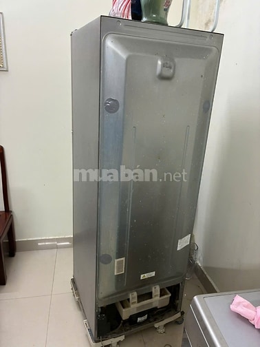 Thanh lý tủ lạnh Sharp 340 lit