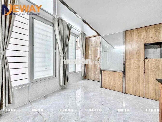 DUPLEX CỬA SỔ SIÊU LỚN SIÊU THOÁNG NGAY KHU K300